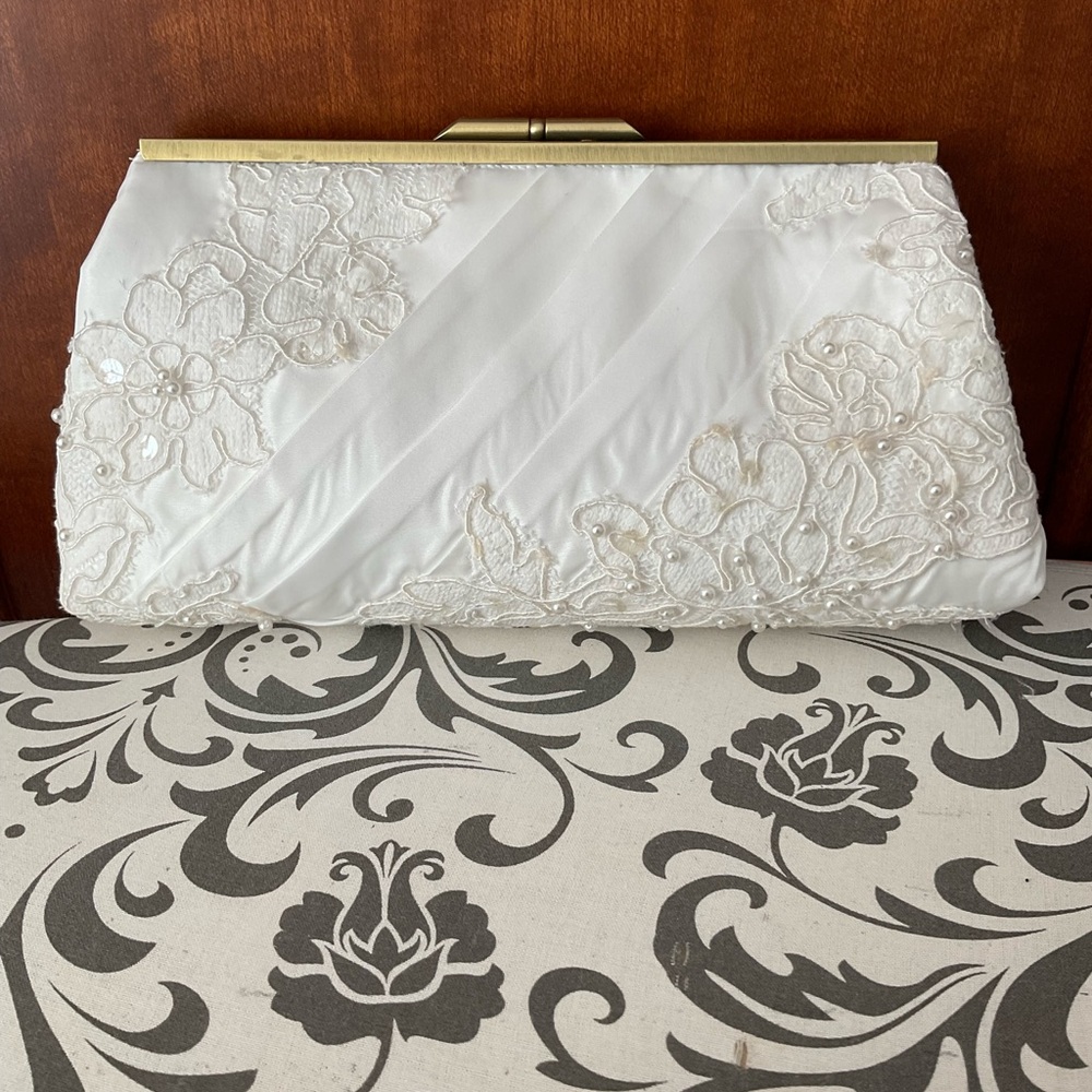 Fancy clutch purse